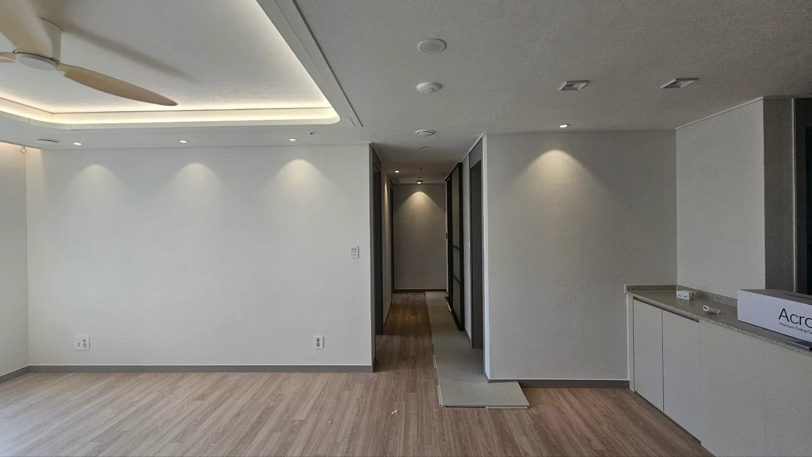 울산 더샵 번영로센트로 간접조명 시공