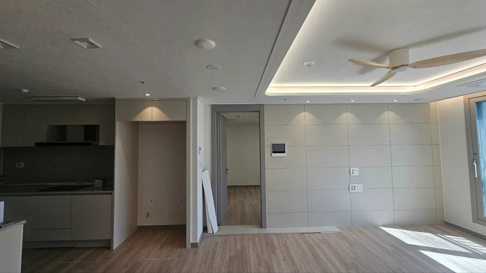 더샵 번영로센트로 간접조명 상세 사진 3
